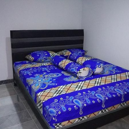 Villa Sabrina Bumi Ciherang Panjaweujan Екстер'єр фото