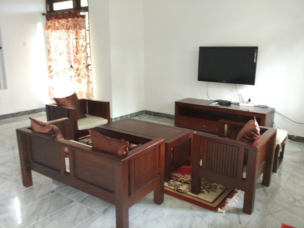 Villa Sabrina Bumi Ciherang Panjaweujan Екстер'єр фото
